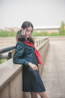 举起手来1[十面攻敌]